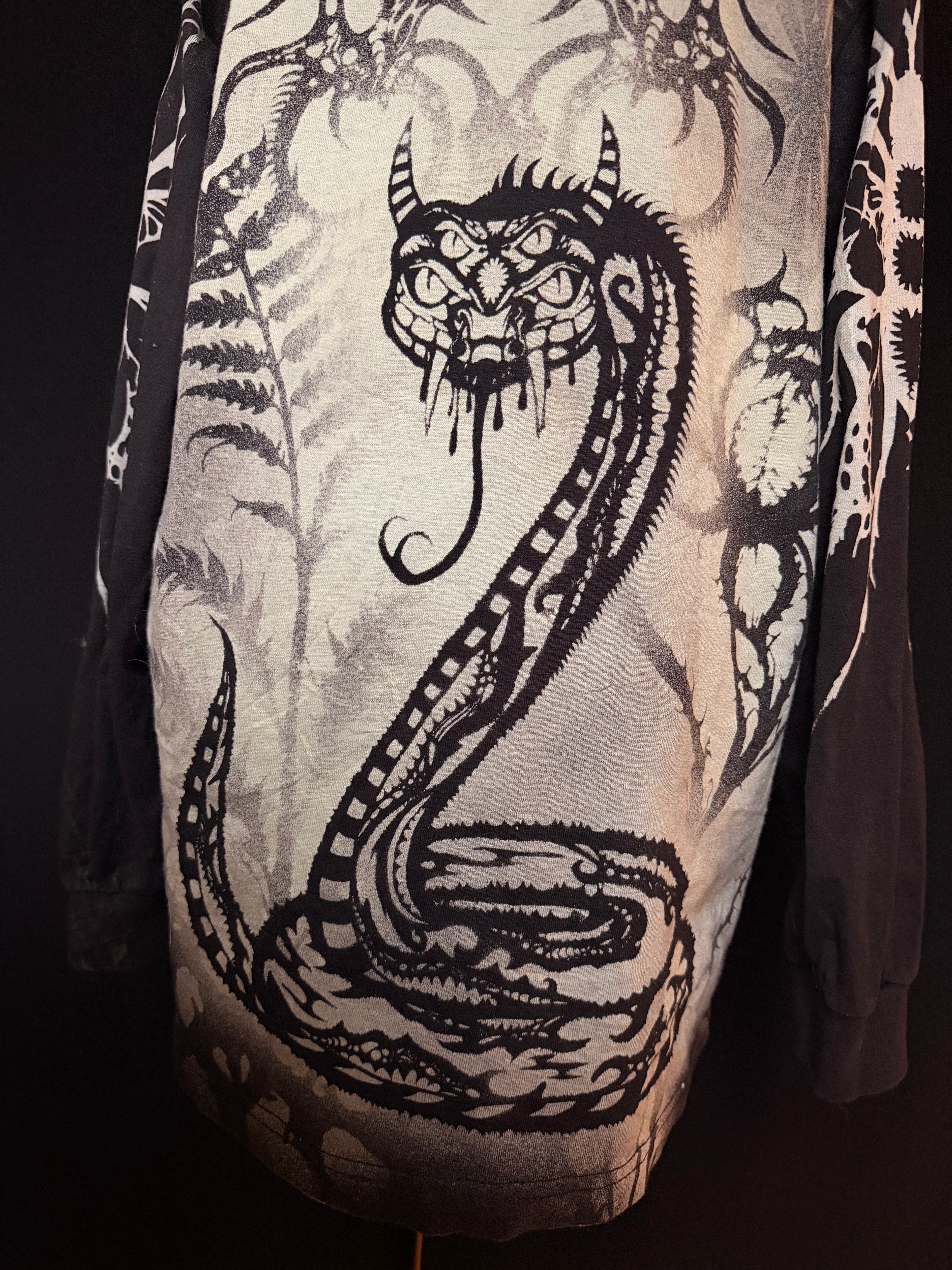 Long sleeve snake XL