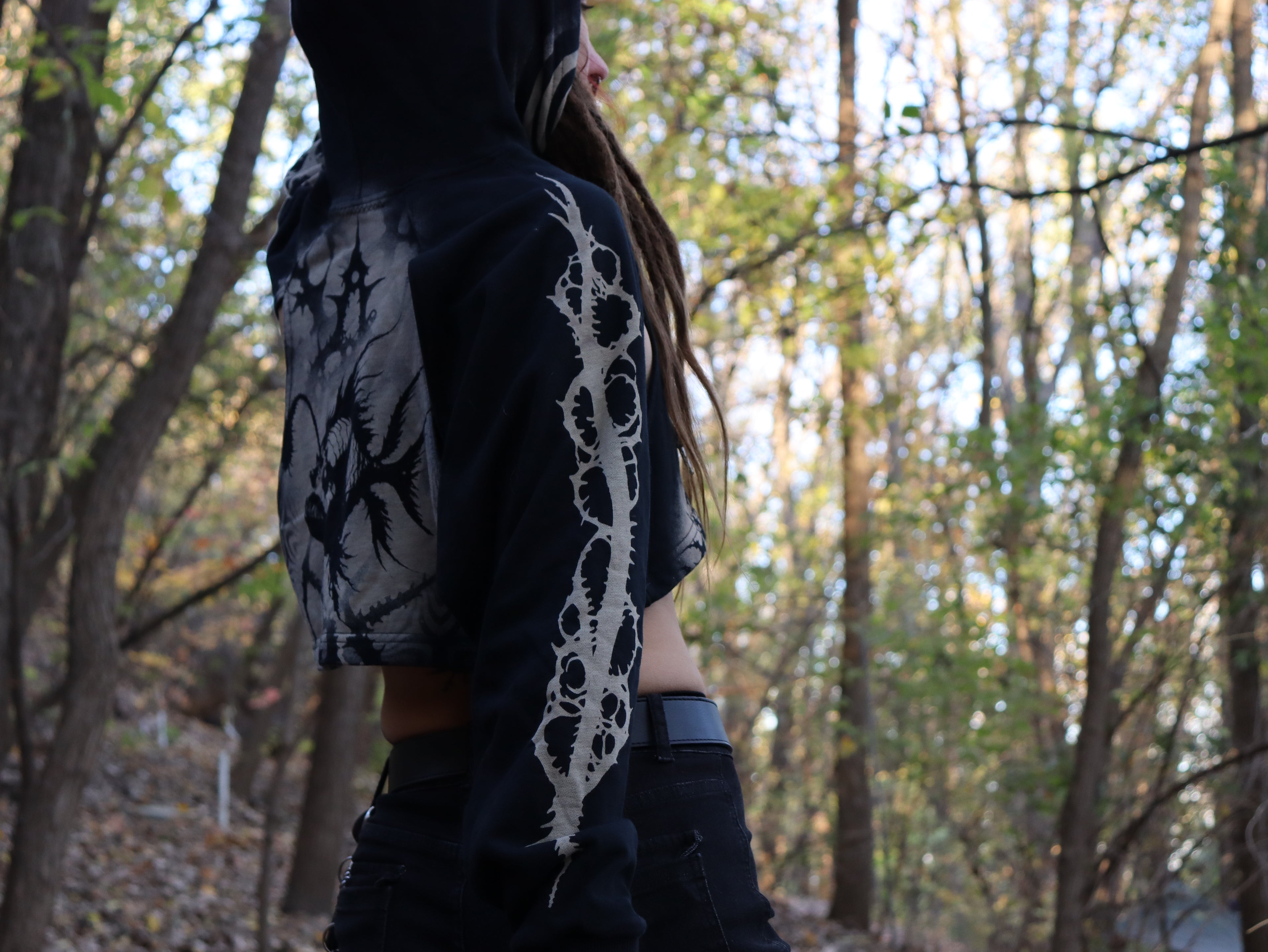 Crop top hoodie small Fish